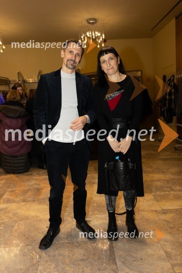  Gašper Troha,  publicist, kritik in teoretik;  Nataša Cetinski, ravnateljica, ArsemMeduza, premiera monodrame v MGL