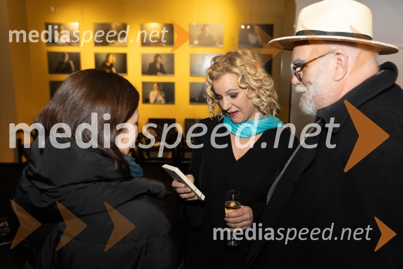  Karin Komljanec, igralkaMeduza, premiera monodrame v MGL