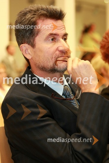 Prof. dr. Miroslav Rebernik, Ekonomsko-poslovna fakulteta Univerze v MariboruUniverza v Mariboru: Promocija doktorjev znanosti, april 2009