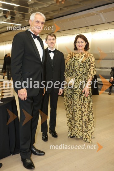  Slobodan Sibinčič , generalni sekretar Evropskega združenja poslovnih medijev, predsednik sveta Managerskih koncertov, Švedski generalni častni konzul;  ... ; dr. Verica Trstenjak, pravnica30. dobrodelni managerski koncert