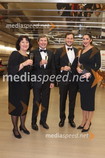 dr. Lilijana Kornhauser Cerar, predsednica Društva za pomoč prezgodaj rojenim otrokom;  Igor Cerar;  ... ;  ... 30. dobrodelni managerski koncert