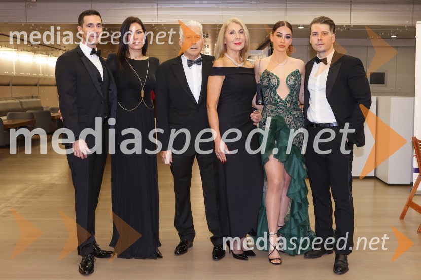  Jan Sibinčič, odvetniška družba Sibinčič-Križanec;  Ajda Sibinčič, Inštitut za poslovno-izobraževalne rešitve;  Anton Vasja Dovšak;  Tea Dovšak;  Gaja Prestor, pevka;  Luka  Dovšak30. dobrodelni managerski koncert