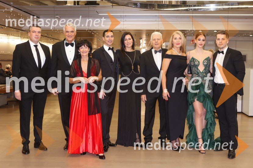  Jaka Mrak, MDM d.o.o;  Slobodan Sibinčič , generalni sekretar Evropskega združenja poslovnih medijev, predsednik sveta Managerskih koncertov, Švedski generalni častni konzul;  Katarina Sibinčič, odvetnica;  Jan Sibinčič, odvetniška družba Sibinčič-Križanec;  Ajda Sibinčič, Inštitut za poslovno-izobraževalne rešitve;  Anton Vasja Dovšak;  Tea Dovšak;  Gaja Prestor, pevka;  Luka  Dovšak30. dobrodelni managerski koncert