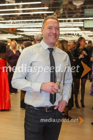 30. dobrodelni managerski koncert