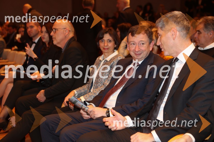 30. dobrodelni managerski koncert