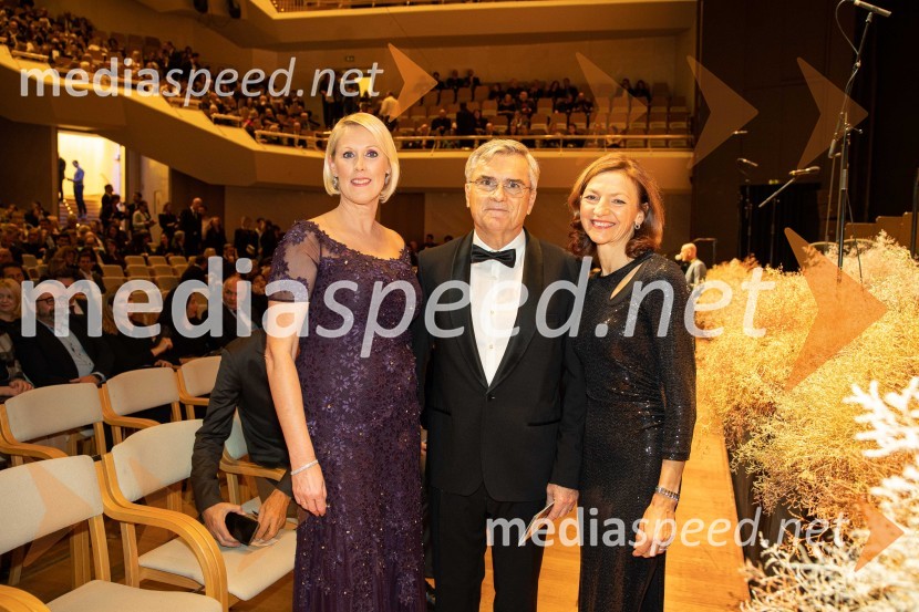  Petra Juvančič, izvršna direktorica, Združenje Manager;  Aleksander  Zalaznik, generalni direktor Danfoss Trata, predsednik Združenja Manager; dr. Maja Zalaznik, nekdanja ministrica za izobraževanje, znanost in šport30. dobrodelni managerski koncert