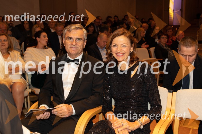  Aleksander  Zalaznik, generalni direktor Danfoss Trata, predsednik Združenja Manager; dr. Maja Zalaznik, nekdanja ministrica za izobraževanje, znanost in šport30. dobrodelni managerski koncert