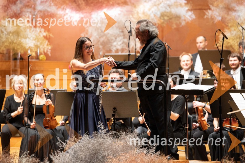  Metka Črnugelj, flavta;  George Pehlivanian, dirigent30. dobrodelni managerski koncert