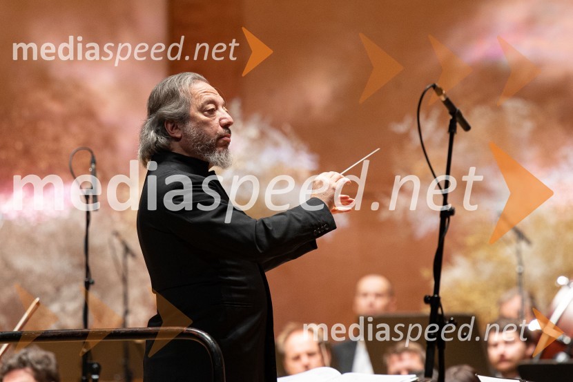  George Pehlivanian, dirigent30. dobrodelni managerski koncert