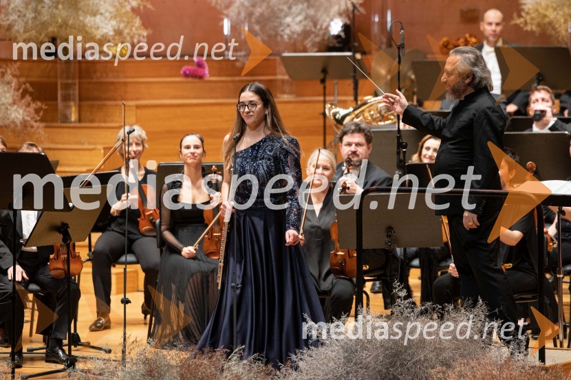  Metka Črnugelj, flavta;  George Pehlivanian, dirigent30. dobrodelni managerski koncert