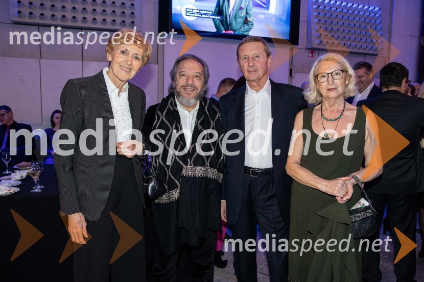  Cvetka Selšek, nekdanja predsednica upravnega odbora SKB;  George Pehlivanian, dirigent;  Jernej Kosmač;  Cvetka Dragoš Jančar30. dobrodelni managerski koncert