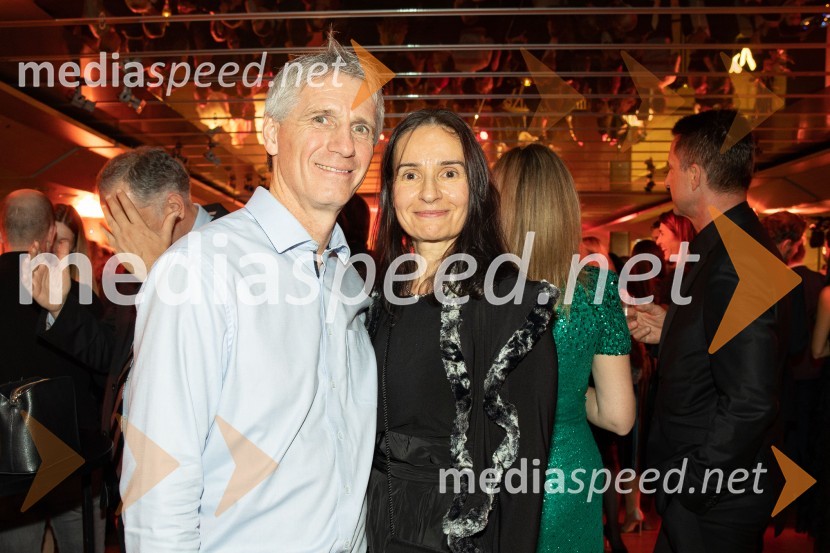  Robert  Pistotnik, predsednik uprave Sintal d.d.;  Jana Pistotnik30. dobrodelni managerski koncert