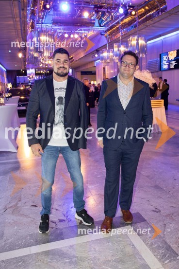  Darko Đurić, upokojeni slovenski paraolimpijec, plavalec;  ... 30. dobrodelni managerski koncert