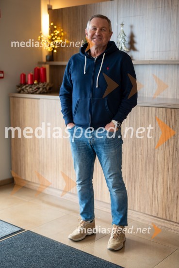  Matjaž Kek, selektor slovenske nogometne reprezentanceMatjaž Kek, selektor slovenske nogometne reprezentance, intervju