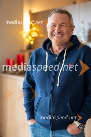  Matjaž Kek, selektor slovenske nogometne reprezentanceMatjaž Kek, selektor slovenske nogometne reprezentance, intervju