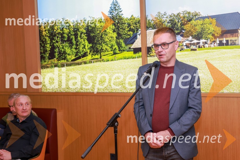 Petr Podlipny, direktor znamke Škoda pri Porsche Slovenija d.o.o.Porsche Slovenija, tradicionalno prednovoletno srečanje 2023