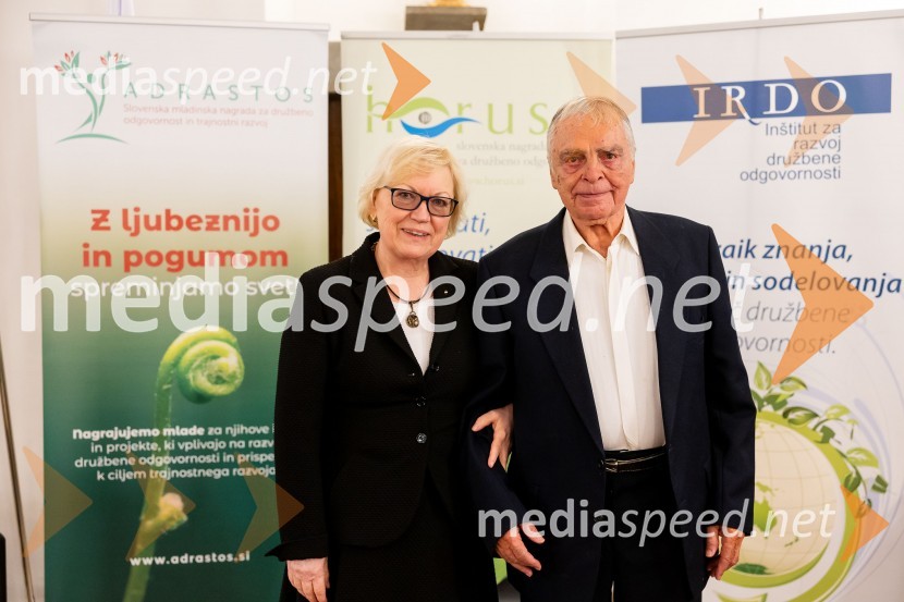 prof. dr. Lučka Lorber, prorektorica za kakovost, Univerza v Mariboru; ddr. Matjaž Mulej,  prvi predsednik Strokovnega sveta inštituta IRDO, predsednik Raziskovalnega sveta ZRC IRDO, zaslužni profesor iz Ekonomsko-poslovne fakultete Univerze v MariboruHorus in Adrastos 2023, slavnostna podelitev nagrad