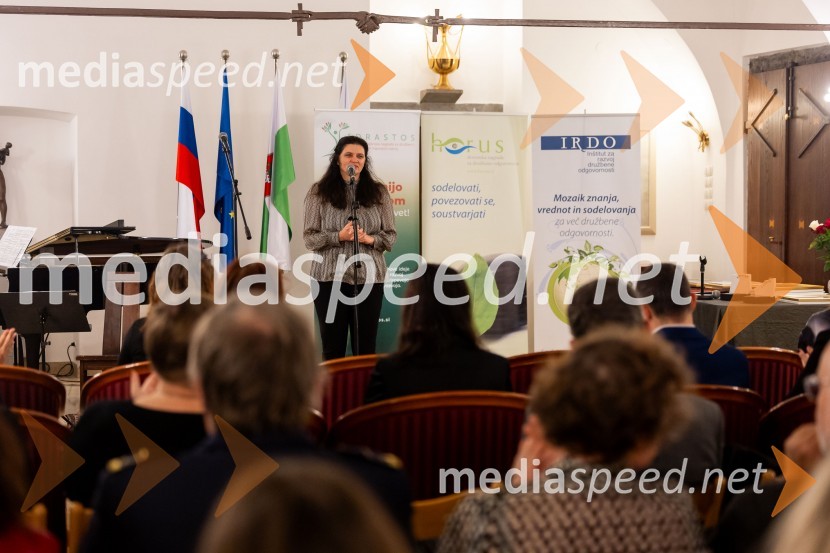 mag. Anita Hrast, direktorica, Inštitut IRDO, Inštitut za razvoj družbene odgovornosti Horus in Adrastos 2023, slavnostna podelitev nagrad