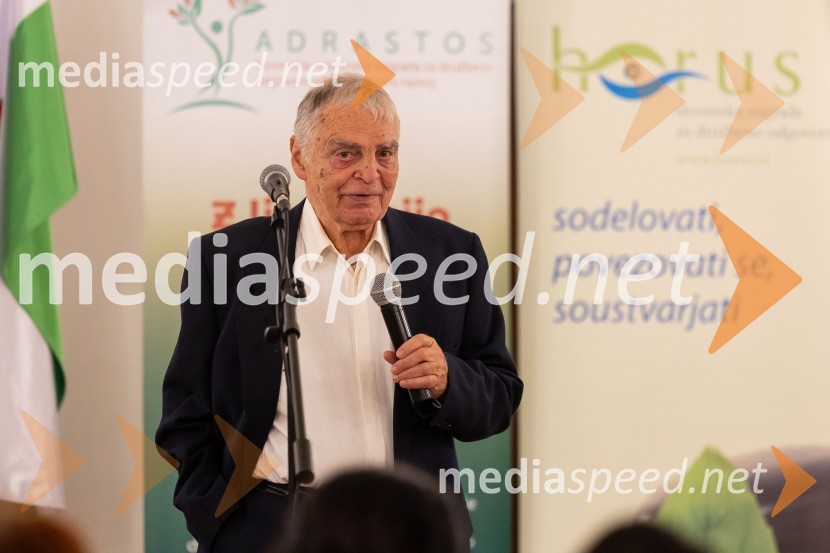 ddr. Matjaž Mulej,  prvi predsednik Strokovnega sveta inštituta IRDO, predsednik Raziskovalnega sveta ZRC IRDO, zaslužni profesor iz Ekonomsko-poslovne fakultete Univerze v MariboruHorus in Adrastos 2023, slavnostna podelitev nagrad