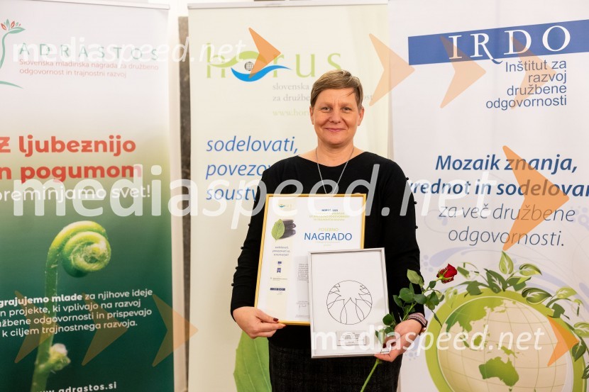  Tina Cipot, vodja službe za korporativno komuniciranje, Lidl d.o.o. k.d.Horus in Adrastos 2023, slavnostna podelitev nagrad