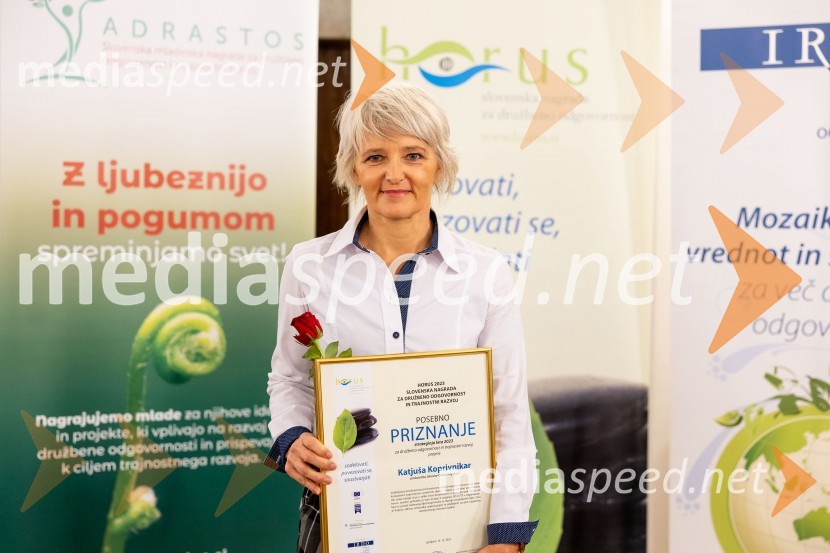  Katjuša  Koprivnikar, ravnateljica Centra IRISHorus in Adrastos 2023, slavnostna podelitev nagrad