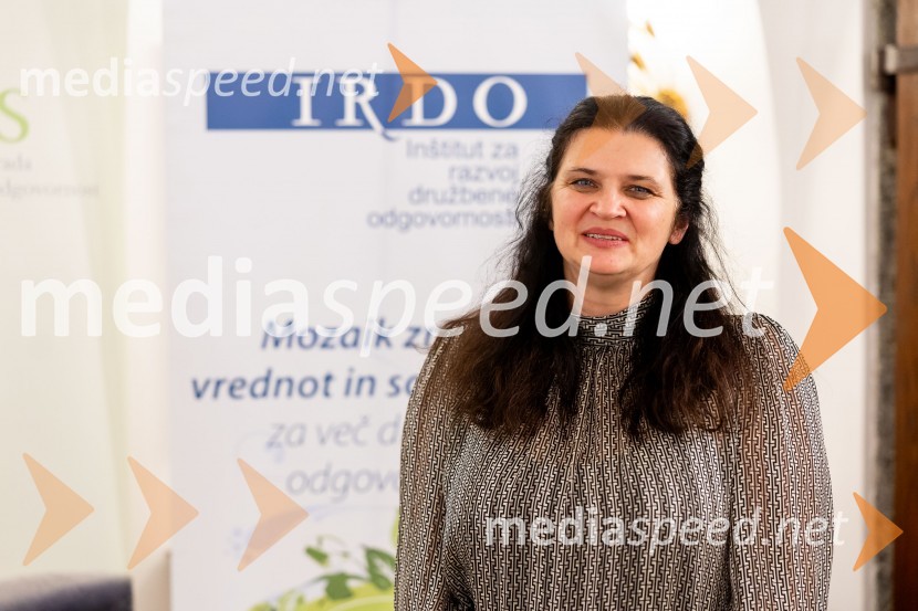 mag. Anita Hrast, direktorica, Inštitut IRDO, Inštitut za razvoj družbene odgovornosti Horus in Adrastos 2023, slavnostna podelitev nagrad