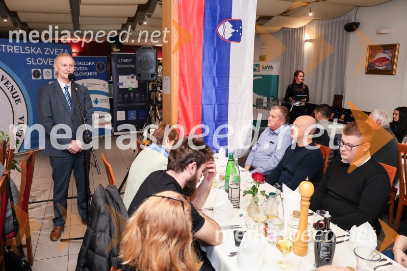  Ljubo Germič, predsednik SZS (Strelska zveza Slovenije)Podeljena priznanja za najboljše strelke in strelce v letu 2023