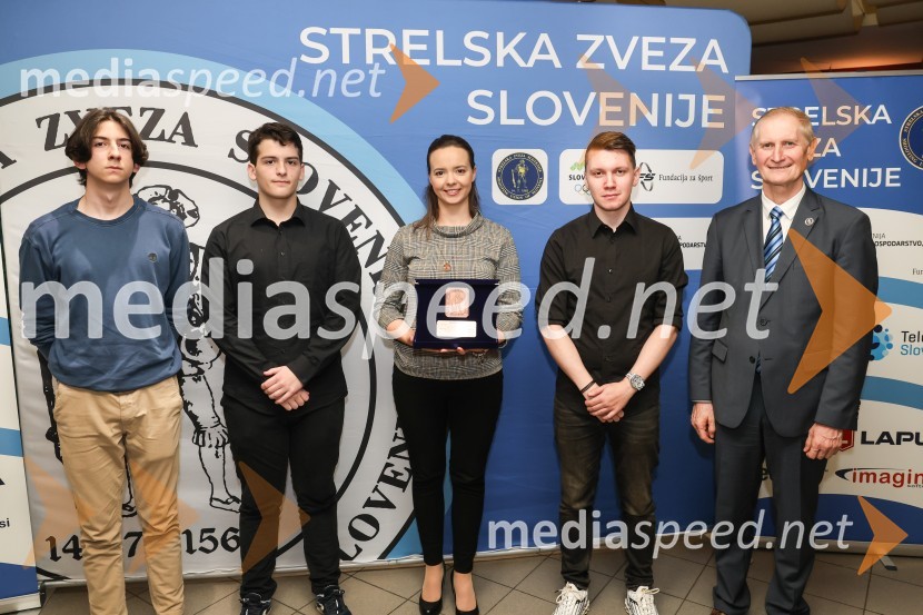  ... ;  ... ;  Živa Dvoršak, strelka, SD Olimpija;  ... ;  Ljubo Germič, predsednik SZS (Strelska zveza Slovenije)Podeljena priznanja za najboljše strelke in strelce v letu 2023