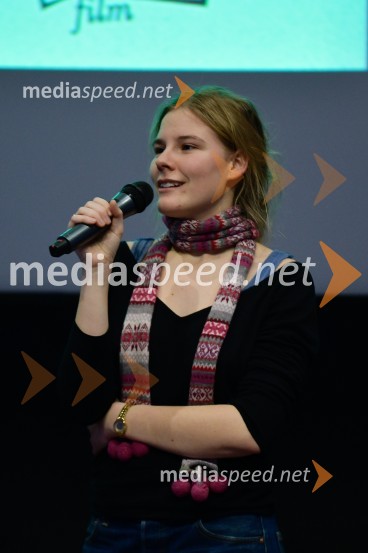  Katja Predan, igralkaKaj pa Ester?, premiera slovenske romantične komedije v Mariboxu