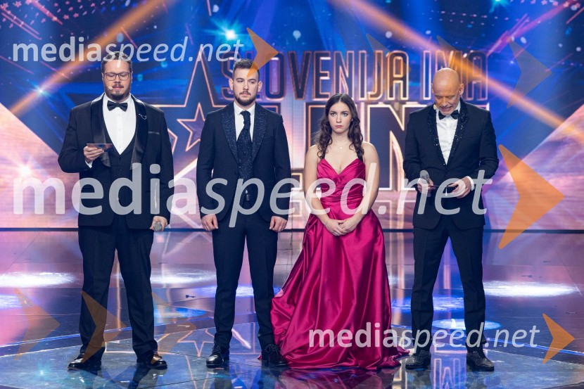  Sašo Stare, stand up komik, voditelj;  Domen Kljun, pevec;  Špela Šemrl, harmonikarica;  Peter Poles, televizijski voditeljZmagovalec letošnjih Talentov je Domen Kljun