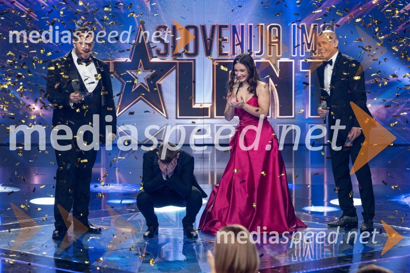  Sašo Stare, stand up komik, voditelj;  Domen Kljun, pevec;  Špela Šemrl, harmonikarica;  Peter Poles, televizijski voditeljZmagovalec letošnjih Talentov je Domen Kljun