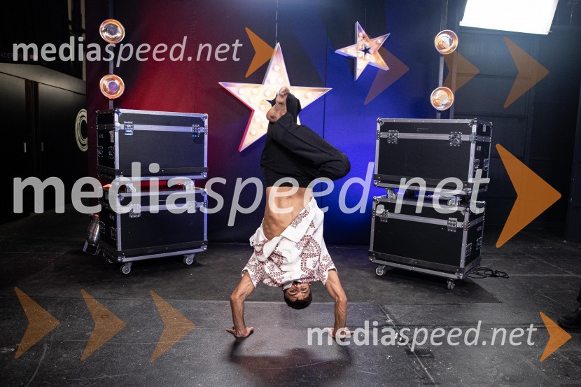  Ahmed Kullab, plesalecZmagovalec letošnjih Talentov je Domen Kljun