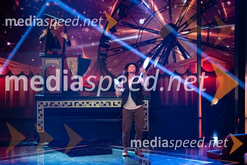  Tina Vrdjuka Kekec, Arbadakarba;  Matjaž  Kekec, ArbadakarbaZmagovalec letošnjih Talentov je Domen Kljun