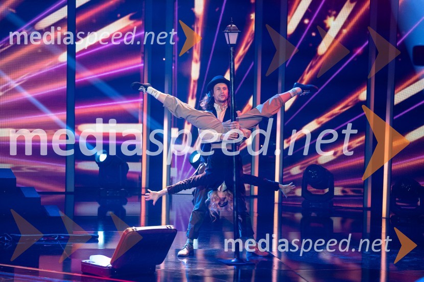  Matjaž  Kekec, Arbadakarba;  Tina Vrdjuka Kekec, ArbadakarbaZmagovalec letošnjih Talentov je Domen Kljun