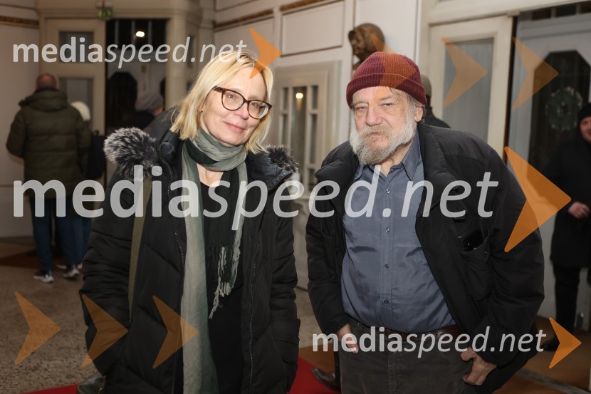  Petra Vidali, urednica kulture, Večer;  Zdravko Duša, pisec, urednik in prevajalec, vodja simpozija Moč povezavKar hočete, premiera Shakespearove drame v SNG Drama Ljubljana