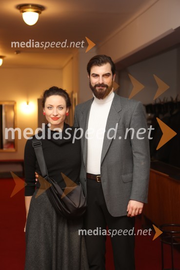  Urška Centa, plesalka flamenka;  Domen Novak, igralec Kar hočete, premiera Shakespearove drame v SNG Drama Ljubljana