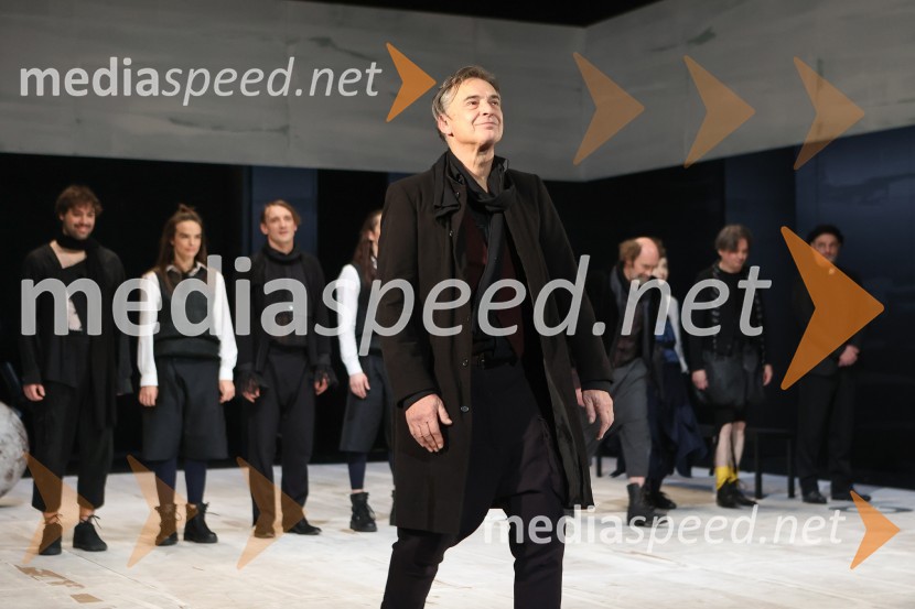   Igor  Samobor, igralecKar hočete, premiera Shakespearove drame v SNG Drama Ljubljana