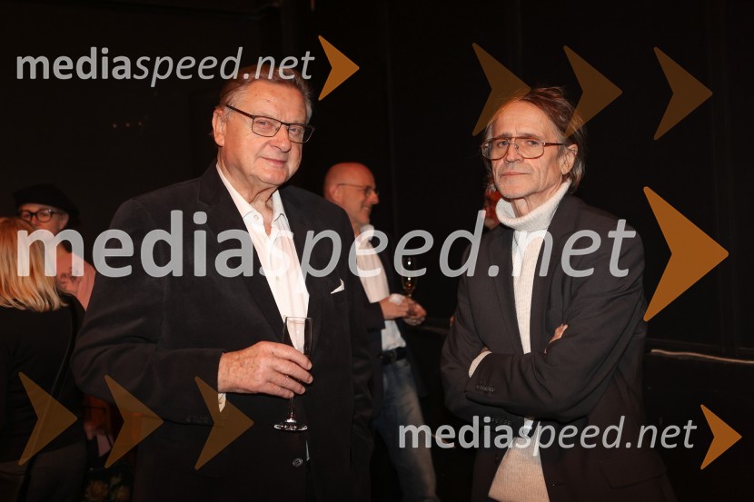  Dušan Mlakar, režiser;  Iztok Vadnjal, nekdanji vodja tehničnih služb v SNG Drama LjKar hočete, premiera Shakespearove drame v SNG Drama Ljubljana