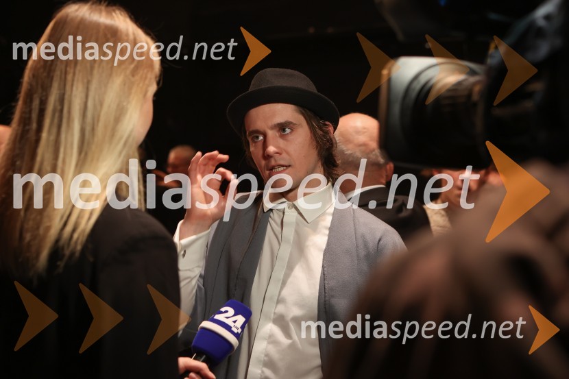  Klemen Janežič, igralec, koreografKar hočete, premiera Shakespearove drame v SNG Drama Ljubljana