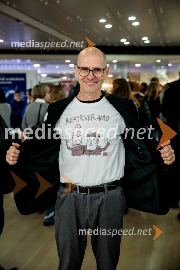  dr. Uroš GrilcPod svobodnim soncem, premiera koprodukcijske uprizoritve v Cankarjevem domu