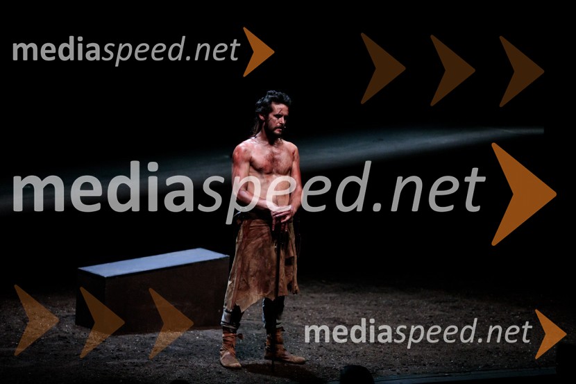  Matija Rupel, igralecPod svobodnim soncem, premiera koprodukcijske uprizoritve v Cankarjevem domu