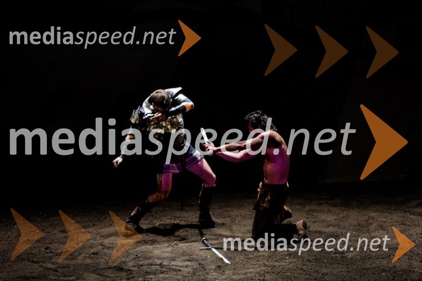  Robert Korošec;  Matija Rupel, igralecPod svobodnim soncem, premiera koprodukcijske uprizoritve v Cankarjevem domu