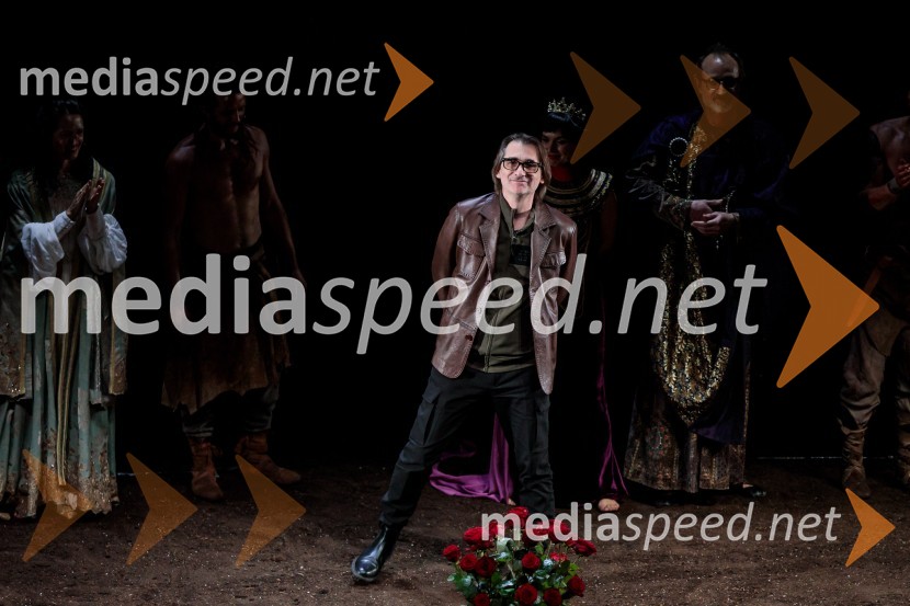  Aleksandar  Popovski, režiser, umetniški direktor Drame SNG MariborPod svobodnim soncem, premiera koprodukcijske uprizoritve v Cankarjevem domu