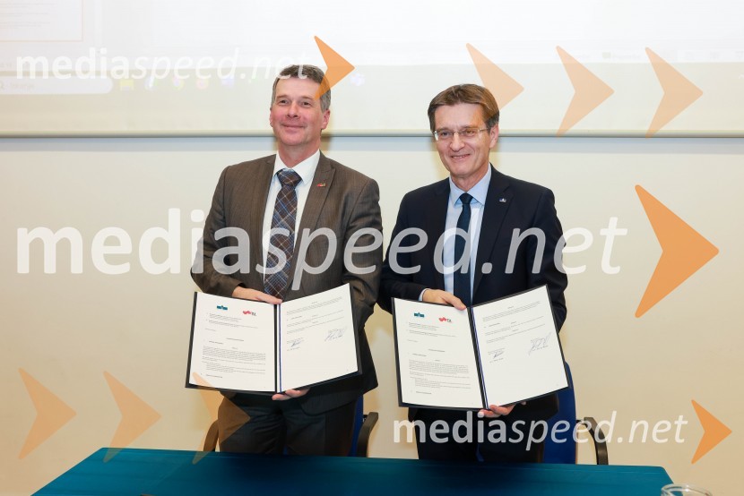 prof. dr. Horst Bischof, rektor TU Graz; prof. dr. Zdravko Kačič, rektor Univerze v MariboruPodpis sporazuma o sodelovanju med Univerzo v Mariboru in Tehniško univerzo v Gradcu