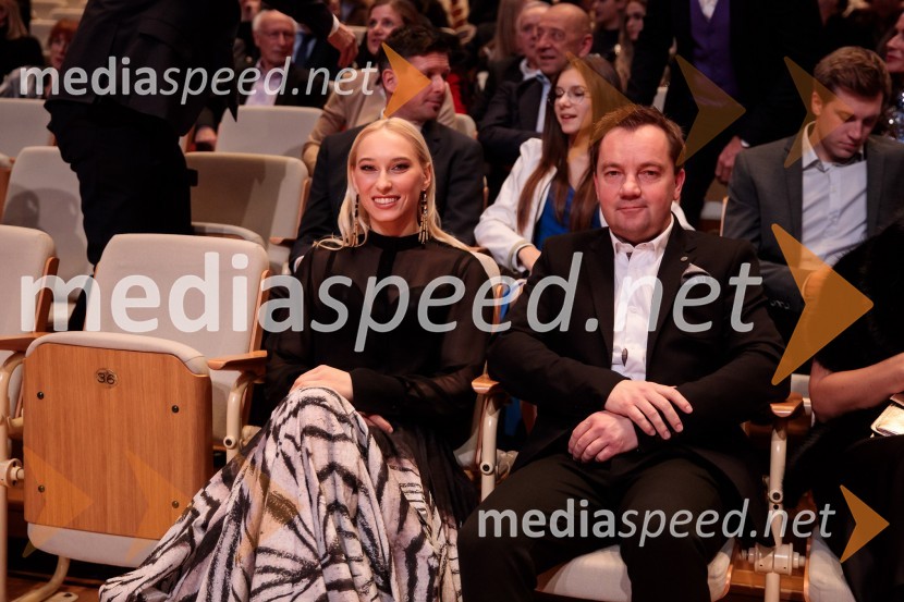  Janja Garnbret, športna plezalka;  Roman Krajnik, trener Janje GarnbretŠportnik leta 2023