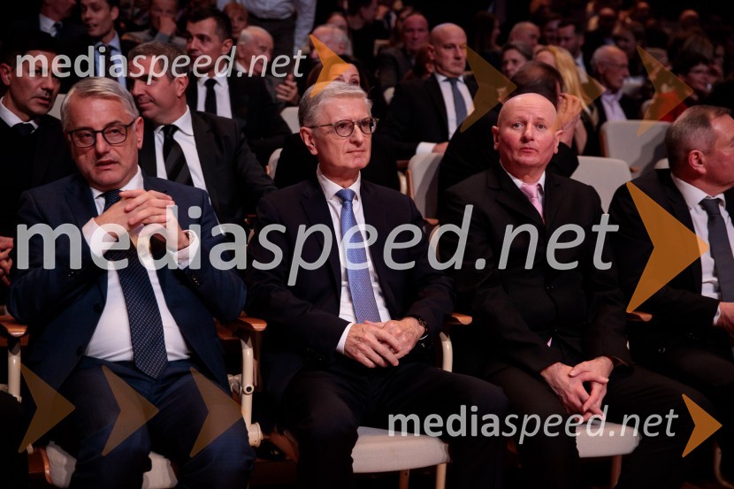  Matjaž Han, minister za gospodarski razvoj in tehnologijo;  Franjo Bobinac, podpredsednik in generalni direktor za globalni marketing, Hisense International., predsednik Rokometne zveze Slovenije;  ... Športnik leta 2023