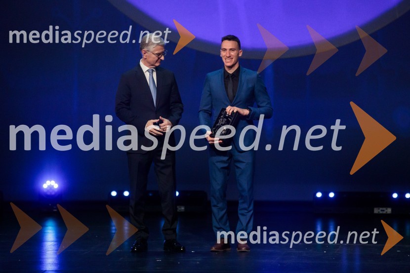  Franjo Bobinac, podpredsednik in generalni direktor za globalni marketing, Hisense International., predsednik Rokometne zveze Slovenije;  Luka Božič, kanuistŠportnik leta 2023