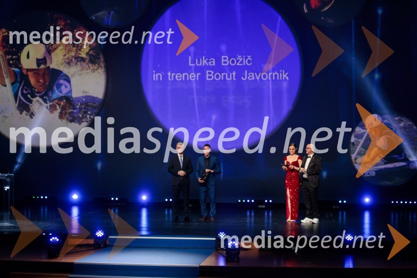  Franjo Bobinac, podpredsednik in generalni direktor za globalni marketing, Hisense International., predsednik Rokometne zveze Slovenije;  Luka Božič, kanuist;  Flora Ema Lotrič, pevka;  Anže Bašelj, voditeljŠportnik leta 2023