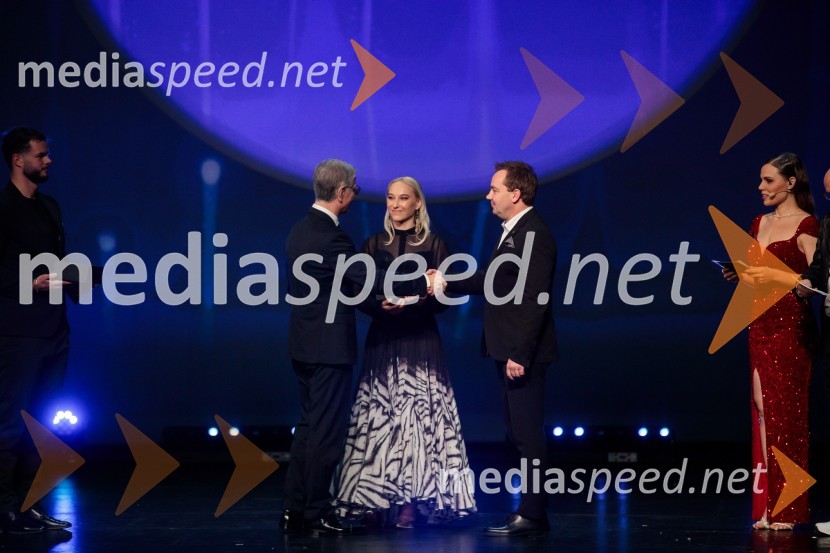  Franjo Bobinac, podpredsednik in generalni direktor za globalni marketing, Hisense International., predsednik Rokometne zveze Slovenije;  Janja Garnbret, športna plezalka;  Roman Krajnik, trener Janje GarnbretŠportnik leta 2023