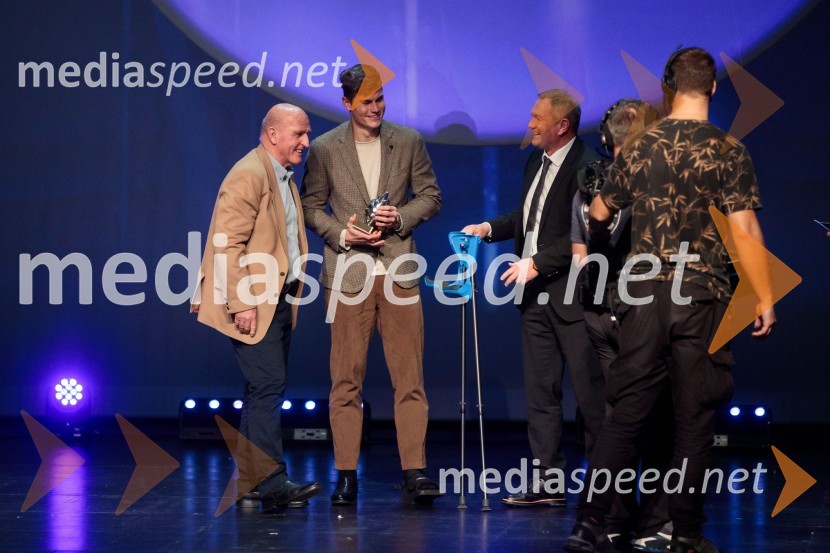  Brane Oblak, nekdanji nogometaš;  Jaka Bijol, nogometaš, PFC CSKA Moskva;  Matjaž Kek, selektor slovenske nogometne reprezentanceŠportnik leta 2023